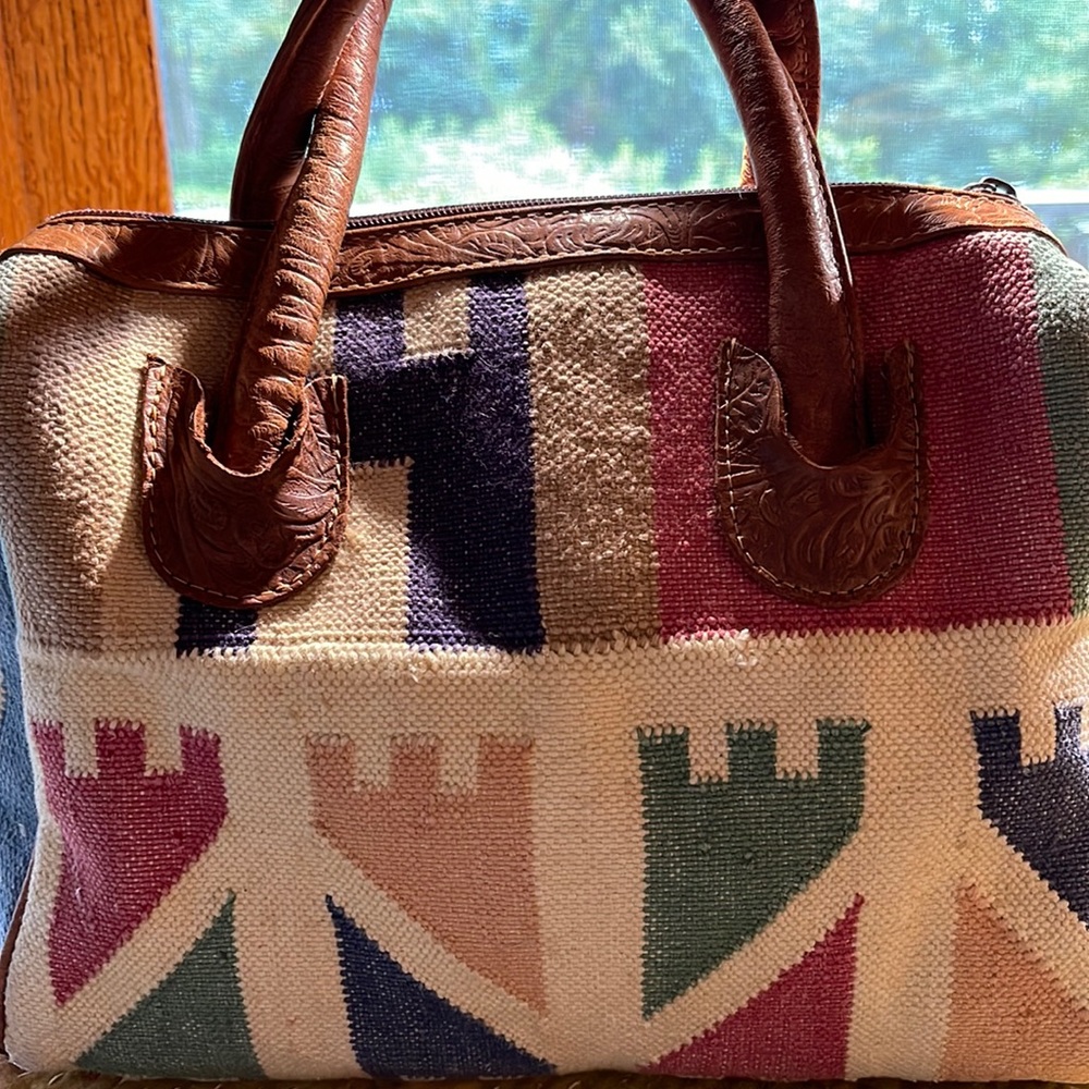 Fabulous woven small handle handbag with tooled leather accents
